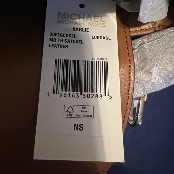 Michael Kor Karlie luggage Md satchel leather with snake print. - Picture 6 of 6